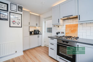 Photo 25- click for photo gallery